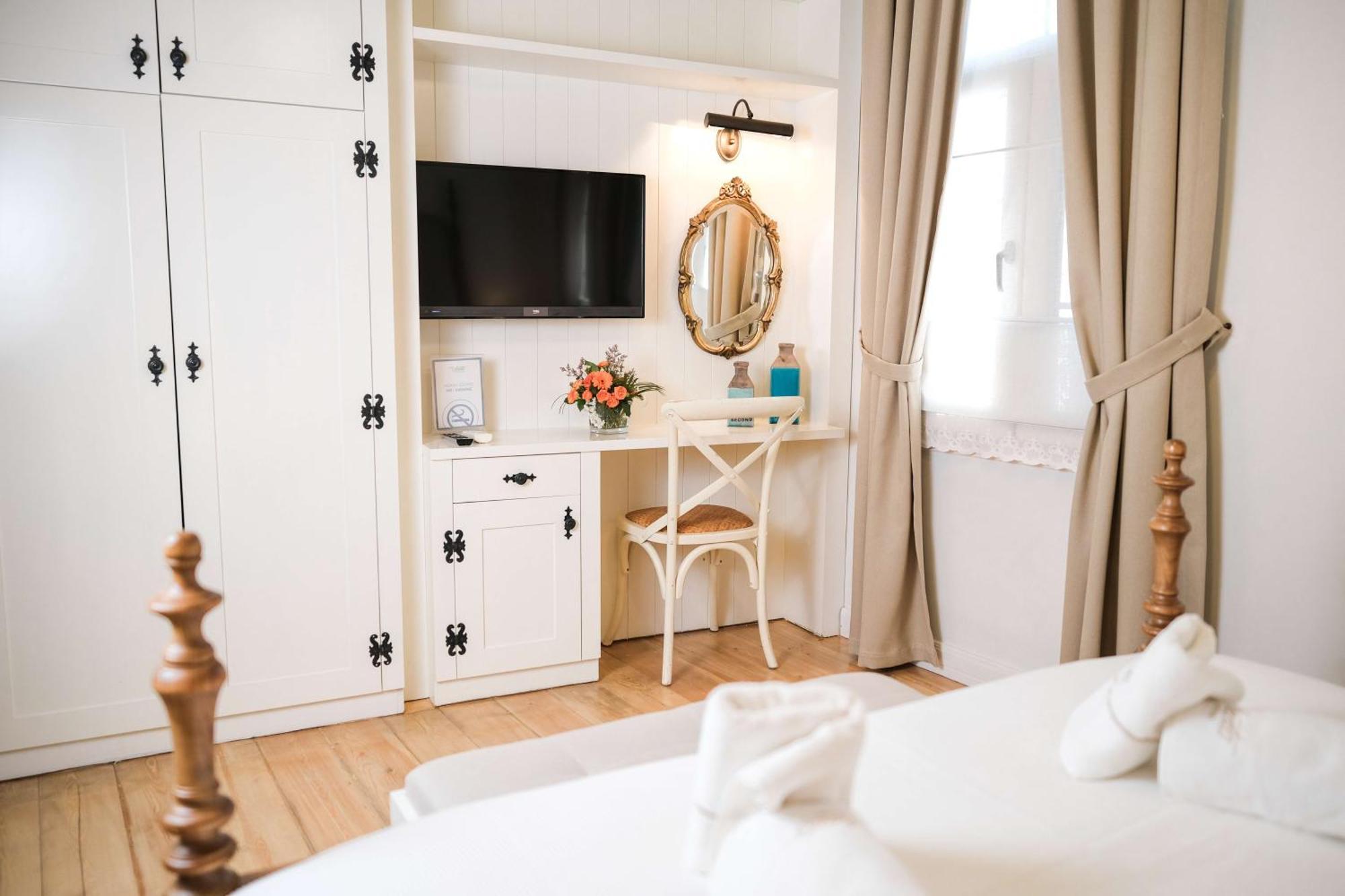 Viento Alacati Hotel (Adults Only) Bagian luar foto